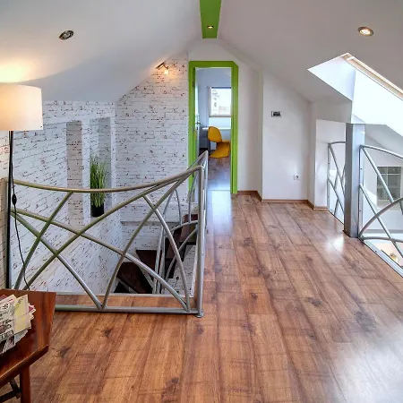 Panorama Penthouse Apartment *
